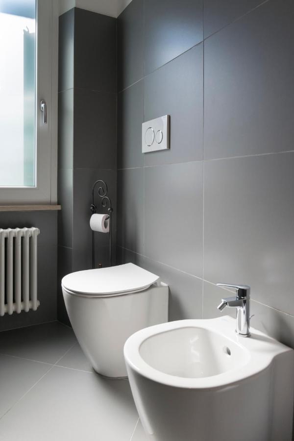 Fiori Sull'Acqua Apartments เปสเคียรา เดล การ์ดา ภายนอก รูปภาพ