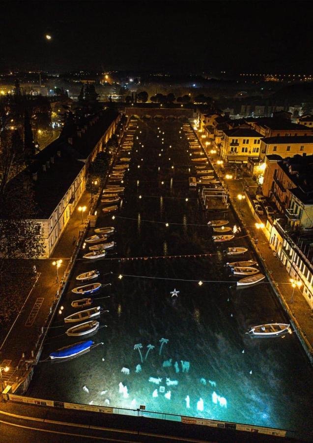 Fiori Sull'Acqua Apartments เปสเคียรา เดล การ์ดา ภายนอก รูปภาพ